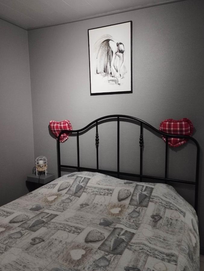 La chambre d Angeline Foy-Notre-Dame Esterno foto